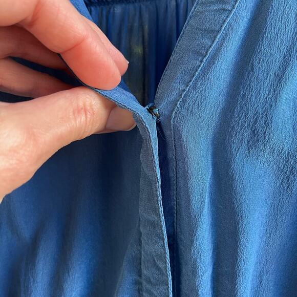 Anthropologie Lil' Women's Blue 100% Silk Ruffled Mini Dress Size 4 - Picture 6 of 8